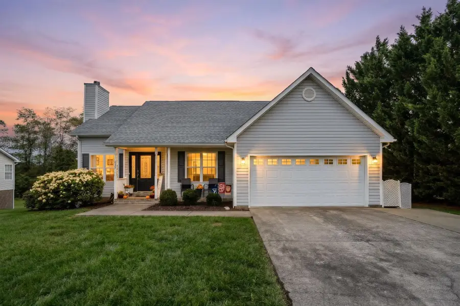 341 Wyndham Hill Dr, Fishersville, VA 22939 - #2