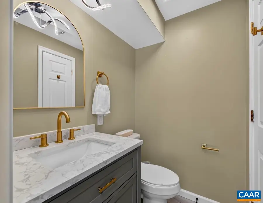 5512 Secretarys Sand Rd, Esmont, VA 22937 - #3