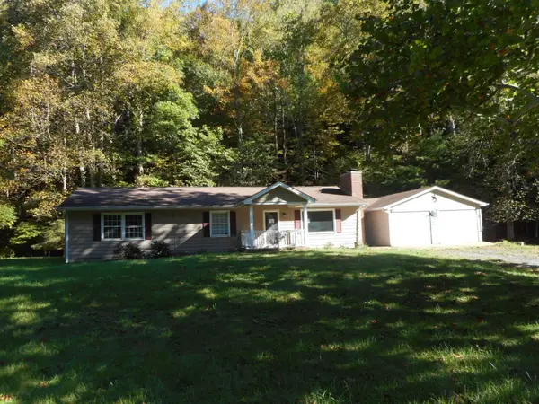 3203 Parkersburg Pike, Swoope, VA 24479