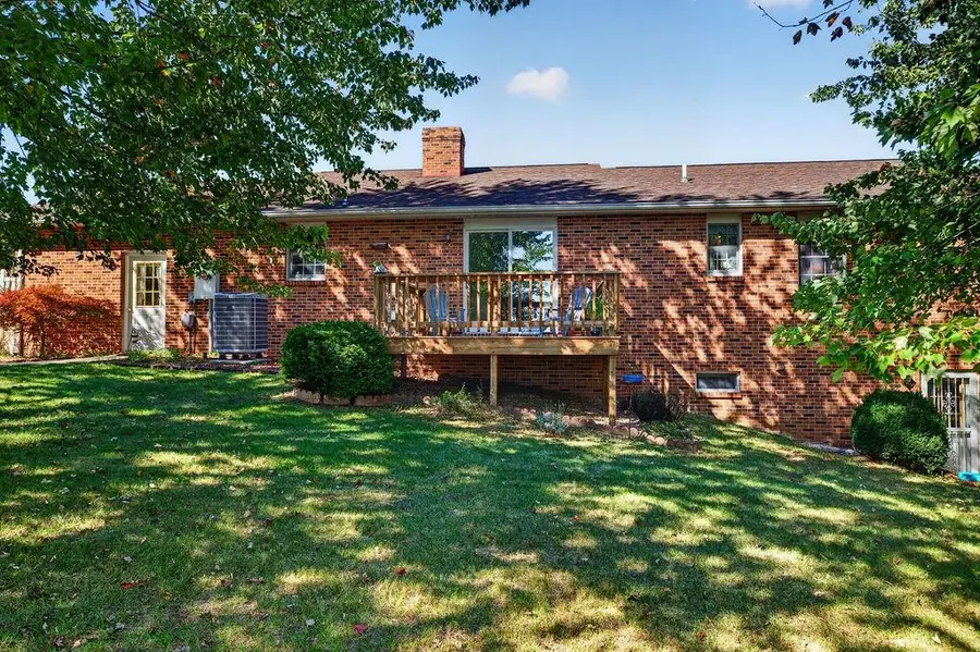 94 Valley View Ave, Mount Sidney, VA 24467 - #3