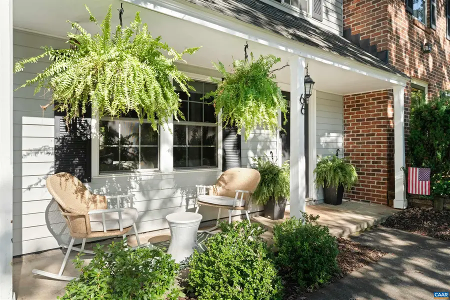 66 Court Pl, Charlottesville, VA 22901 - #2