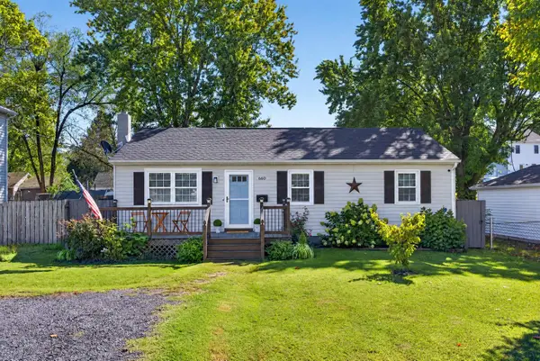 660 N Augusta Ave, Waynesboro, VA 22980