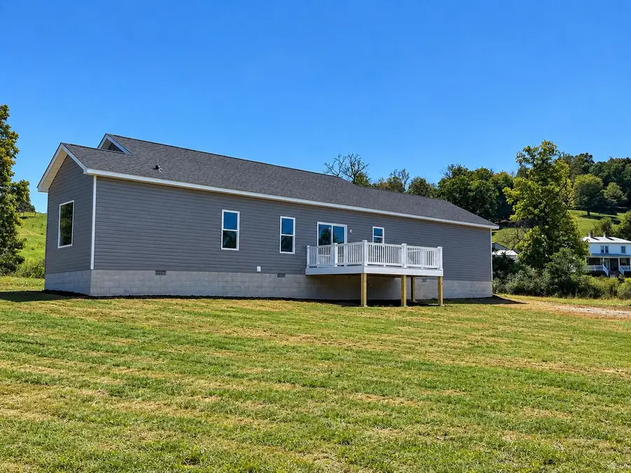 381 Whitmore Rd, Mount Solon, VA 22843 - #2