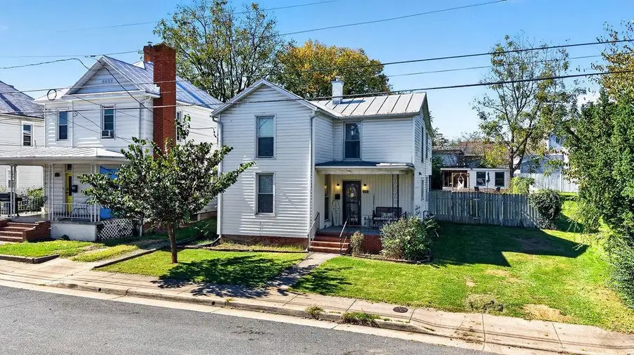 613 Collicello St, Harrisonburg, VA 22801 - #3