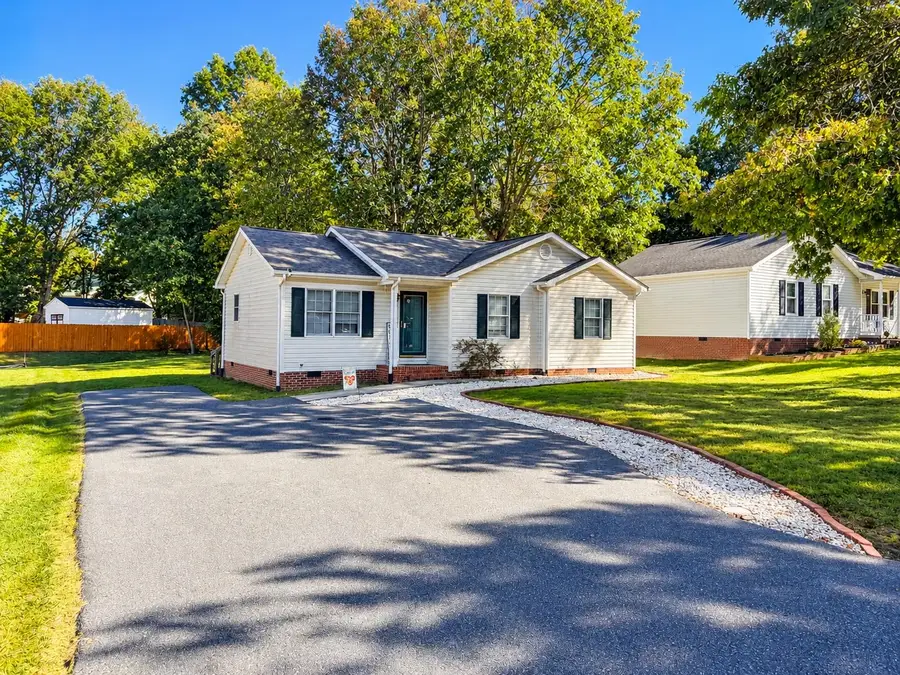 46 Brookmill Rd, Stuarts Draft, VA 24477 - #2