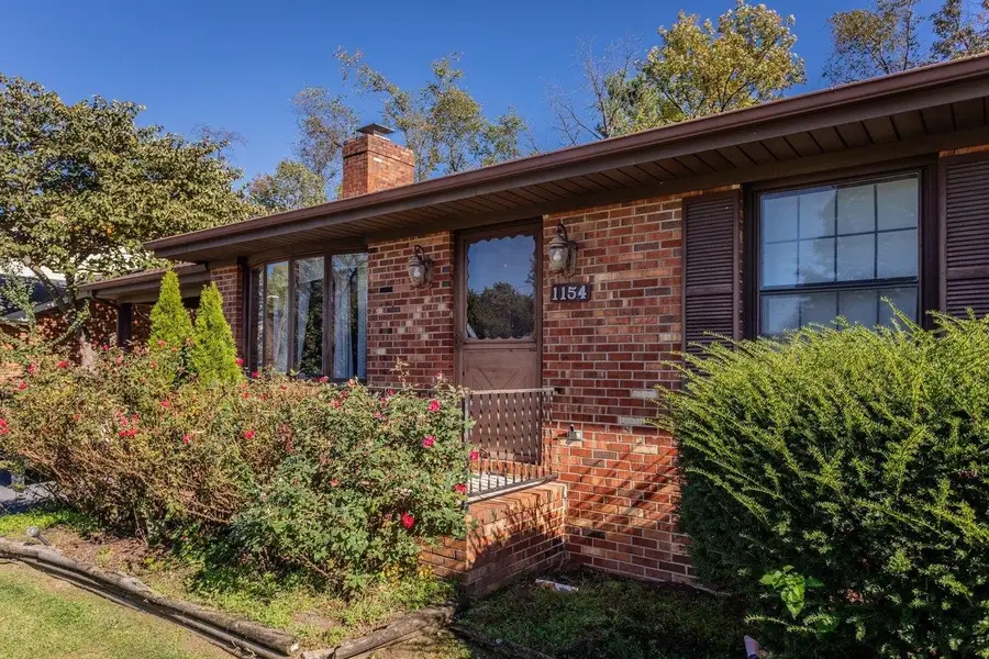 1154 Stuart St, Harrisonburg, VA 22802 - #2