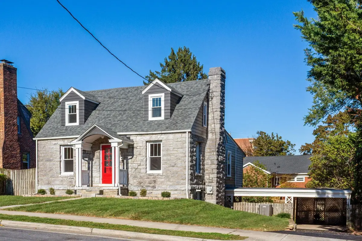 210 Dixie Ave, Harrisonburg, VA 22801 - #1