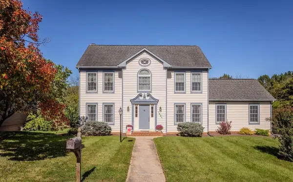 1331 S Dogwood Dr, Harrisonburg, VA 22801