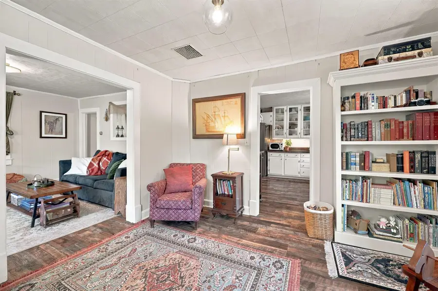229 Pleasant View Rd, Staunton, VA 24401 - #3