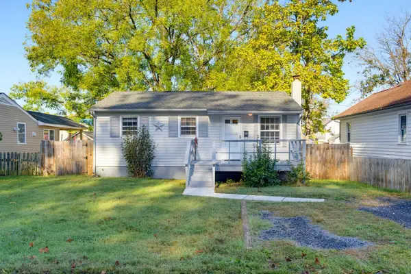 217 S Winchester Ave, Waynesboro, VA 22980