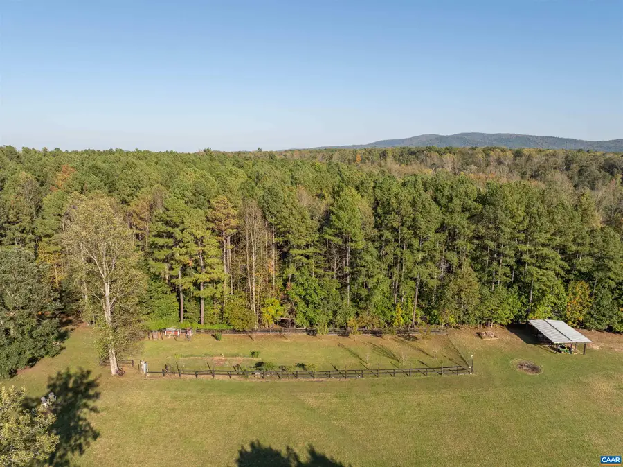 3729 Ashleigh Way Rd, Barboursville, VA 22923 - #2
