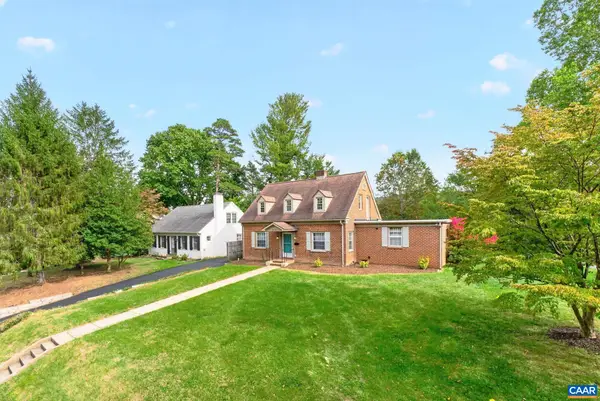 912 Lyndhurst Rd, Waynesboro, VA 22980