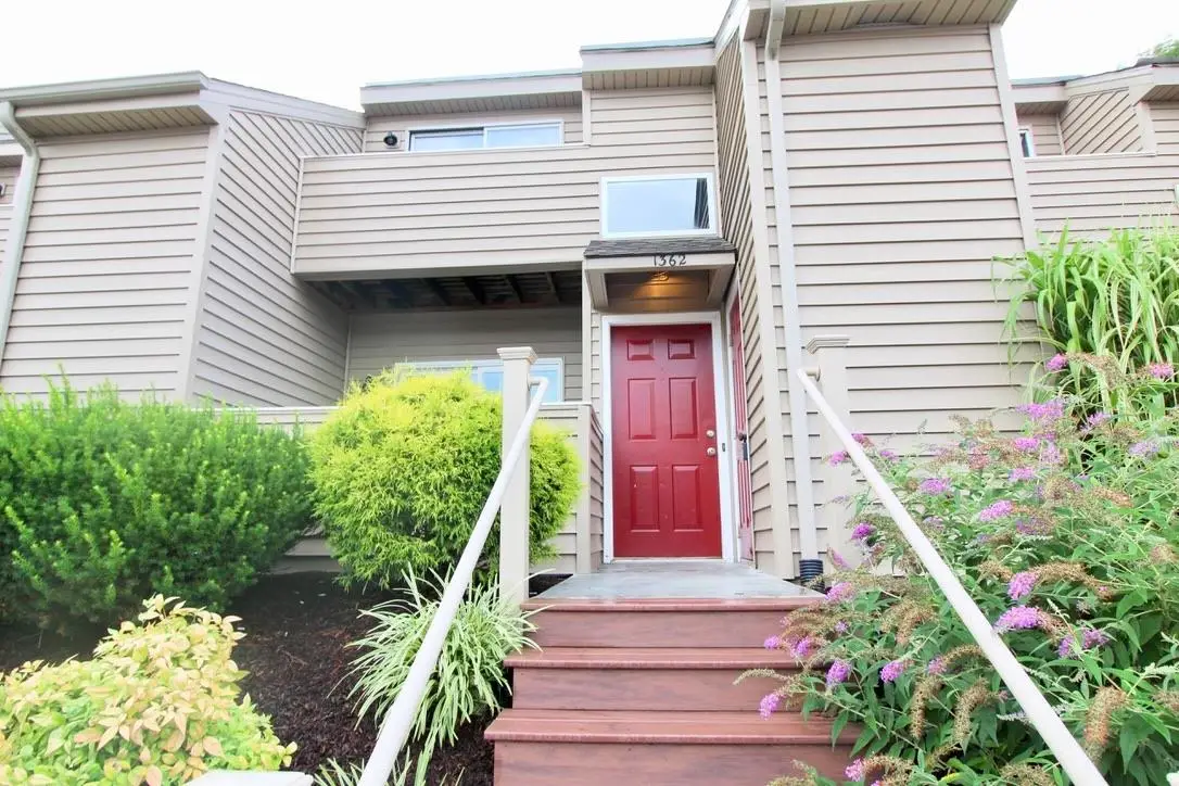 1362 Bradley Dr, Harrisonburg, VA 22801 - #1