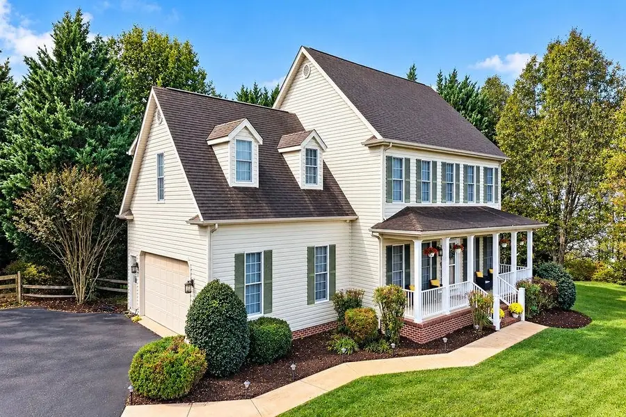 520 Wyndham Hill Dr, Fishersville, VA 22939 - #2