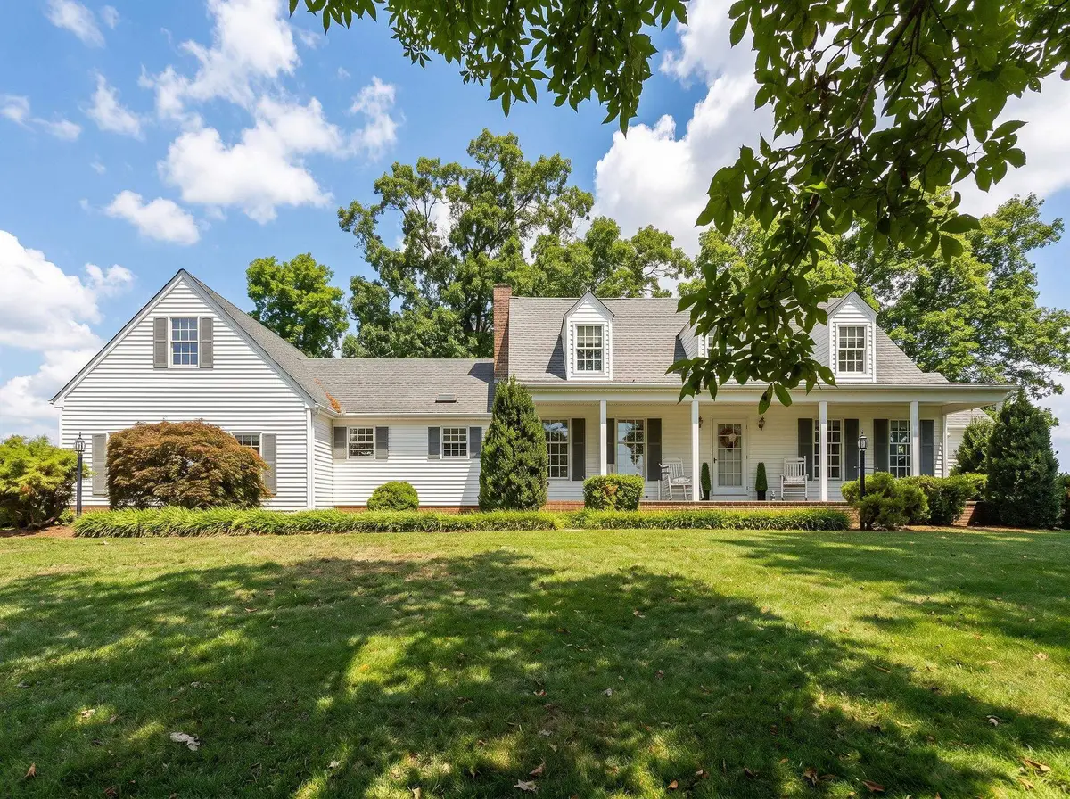 79 Kinmont Dr, Waynesboro, VA 22980 - #1