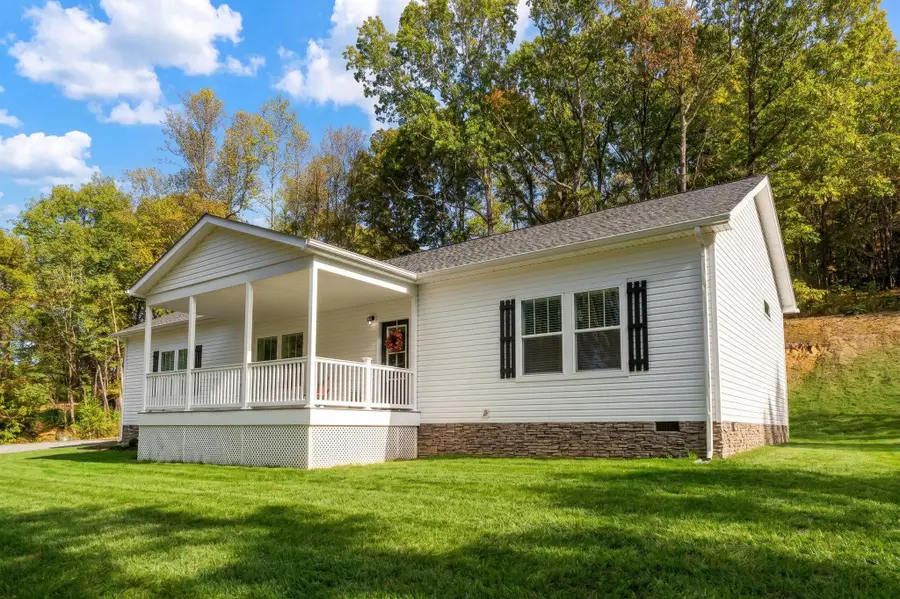 6614 N Lee Hwy, Fairfield, VA 24435 - #2