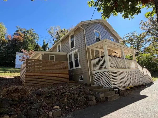 40 Morris Mill Rd, Staunton, VA 24401