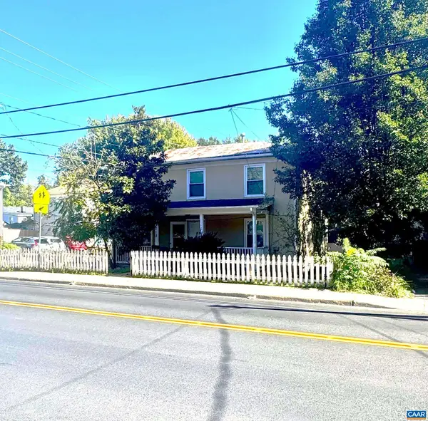 218 NW 10th St, Charlottesville, VA 22903