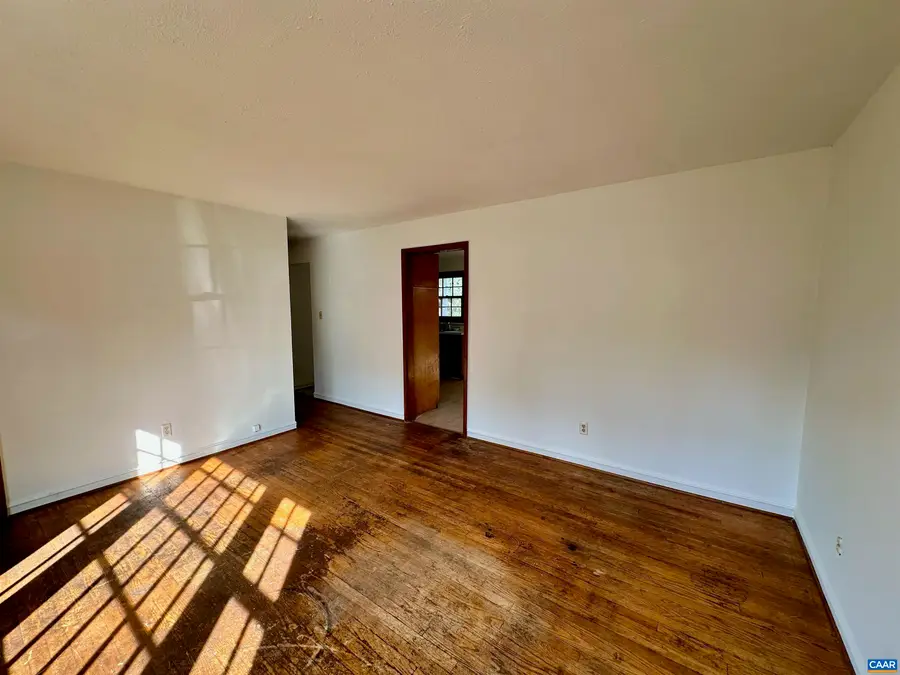 310 Carlton Rd, Charlottesville, VA 22902 - #2