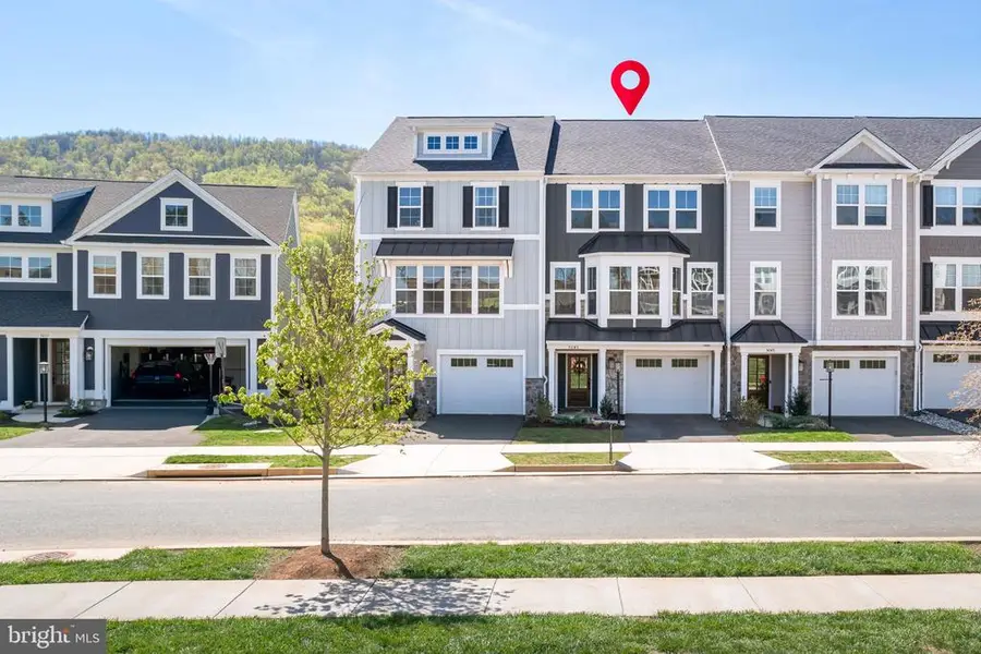 5045 Mary Jackson Ct, Charlottesville, VA 22903 - #3