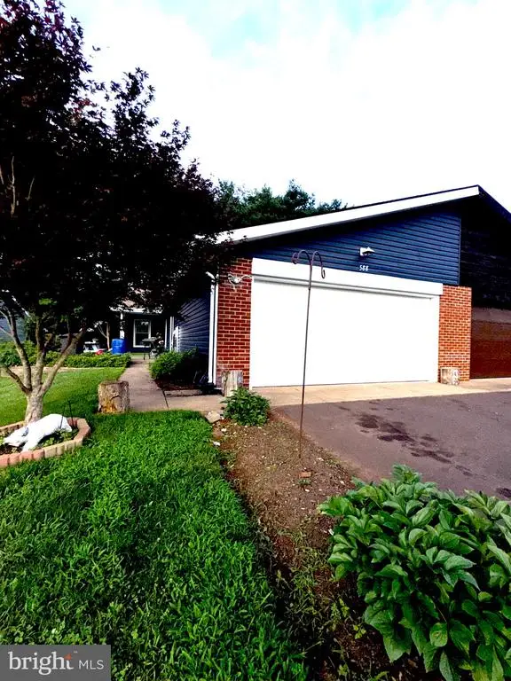 588 Meadowbrook Dr, Culpeper, VA 22701 - Image #1