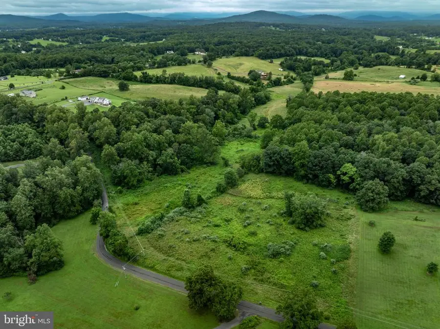 13506 Tear James Trl, Amissville, VA 20106 - Image #2