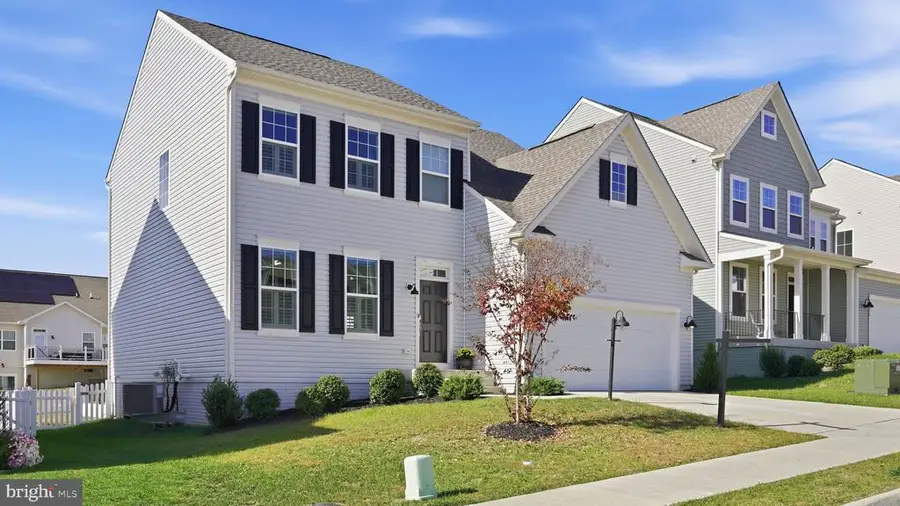 2124 Berwick Dr, Jeffersonton, VA 22724 - Image #2