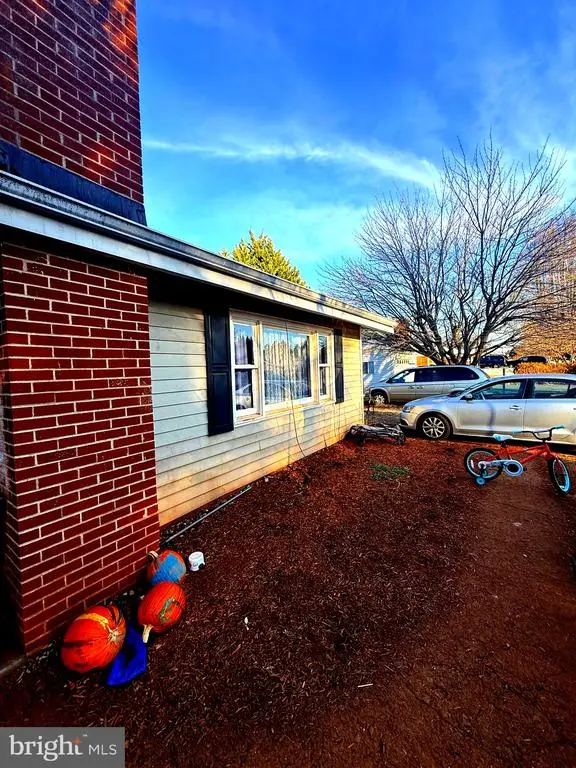 121 Elizabeth St, Culpeper, VA 22701 - #1