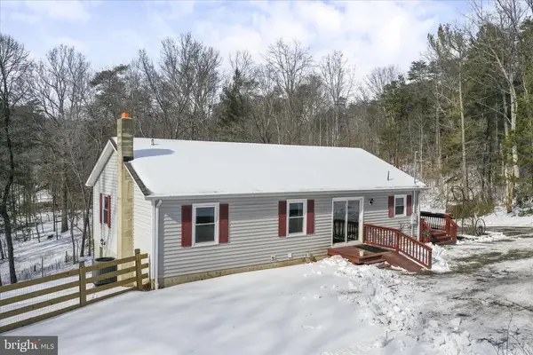 444 Castleton Ford Rd, Castleton, VA 22716