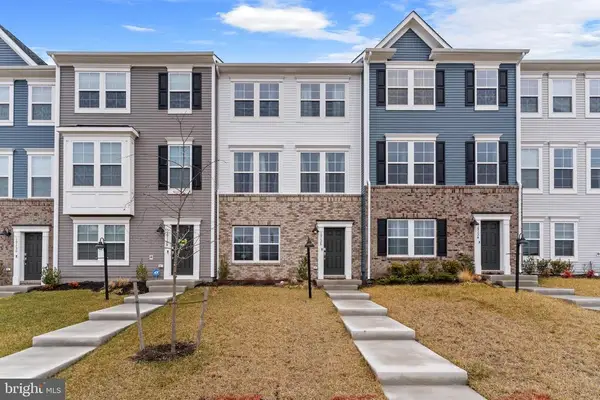 19126 Isabel Blvd, Jeffersonton, VA 22724