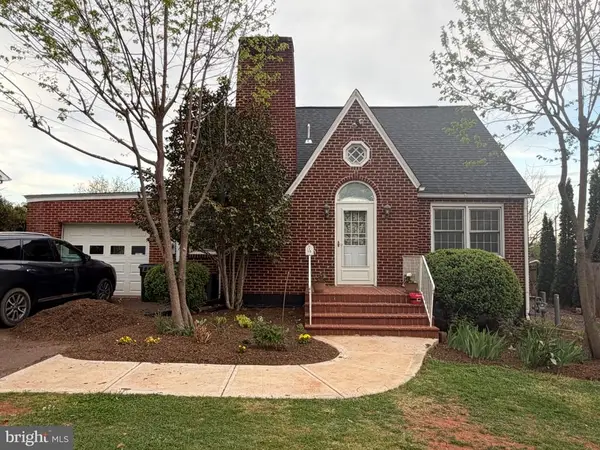 1235 Blue Ridge Ave S, Culpeper, VA 22701