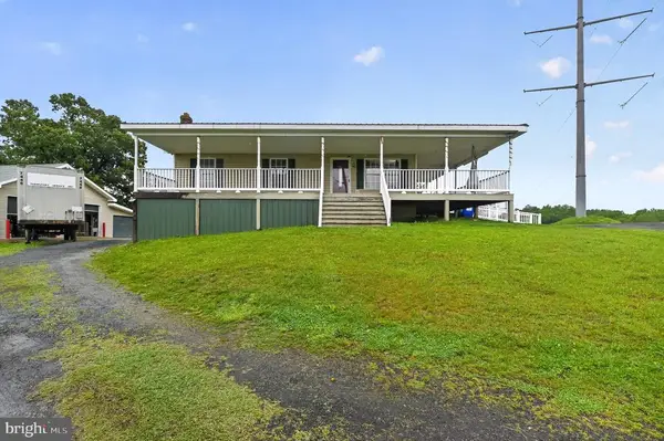 18628 Springs Rd, Jeffersonton, VA 22724