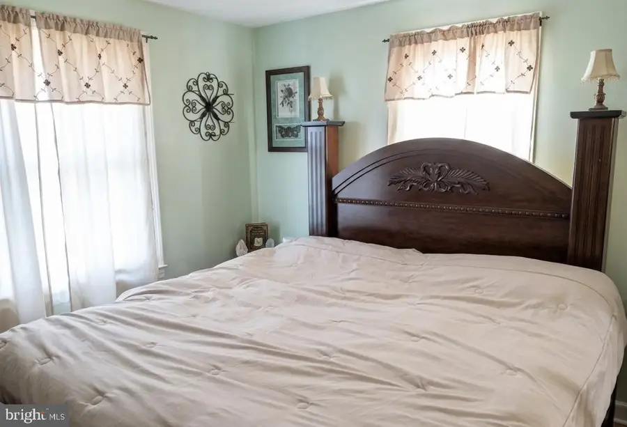 1248 Shores Rd, Palmyra, VA 22963 - #2