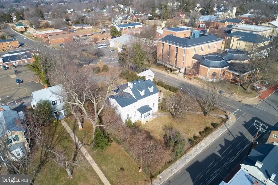 50 Culpeper St, Warrenton, VA  - #2