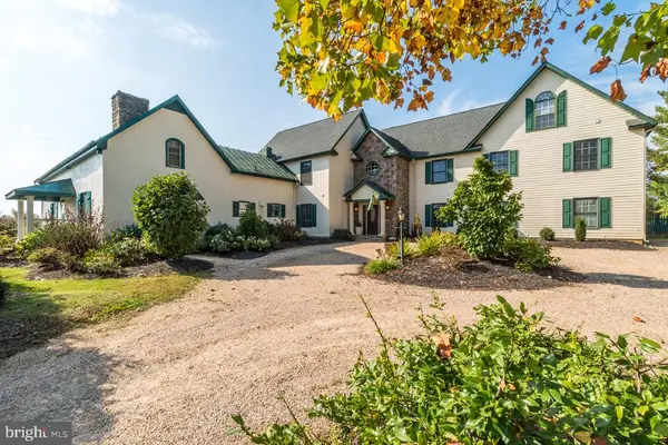 5024 Leeds Manor Rd, Hume, VA 