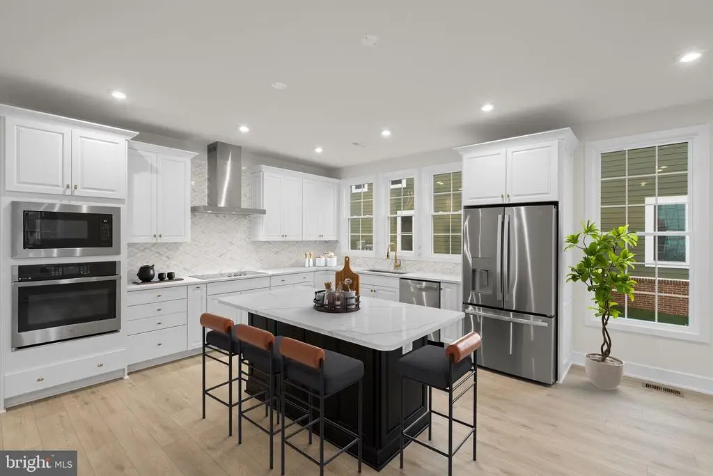 4251 Manor Dr, Marshall, VA  - #1