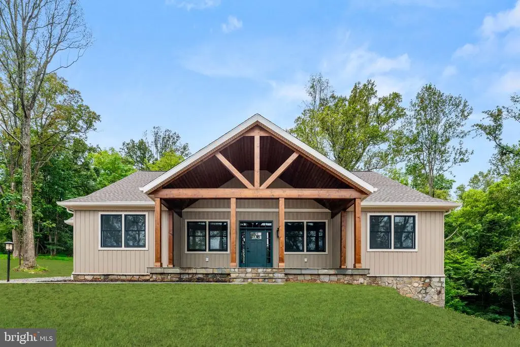 6575 Valley Dr, Warrenton, VA  - Image #1