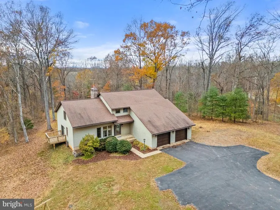8423 Lock Ln, Warrenton, VA 20186 - Image #3