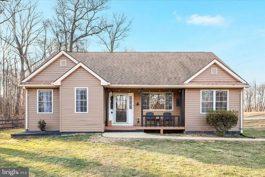 4364 Belvoir Rd, Marshall, VA  - #1
