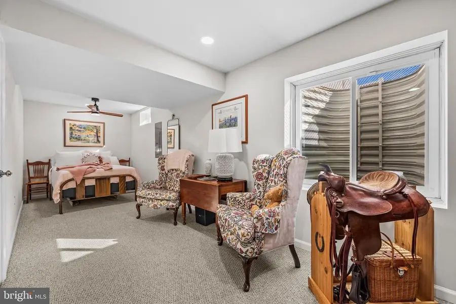 4137 Foxhaven Dr, Bealeton, VA  - Image #2