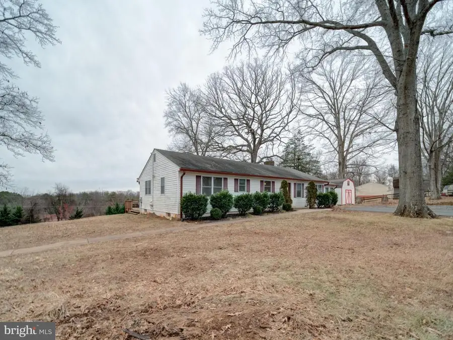 9105 Old Culpeper Rd, Warrenton, VA 20186 - #3