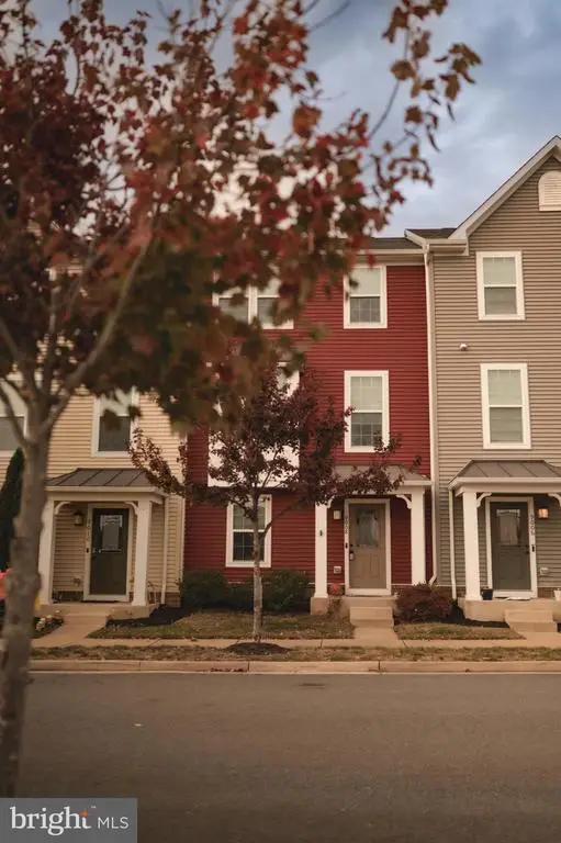 9008 Randolph Cir, Bealeton, VA  - Image #3