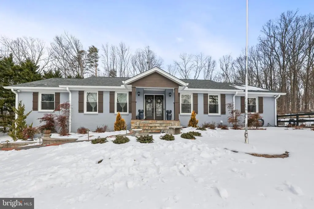 7326 Stuart Cir, Warrenton, VA  - #1