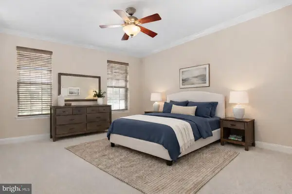 6696 Club House Ln, Warrenton, VA 