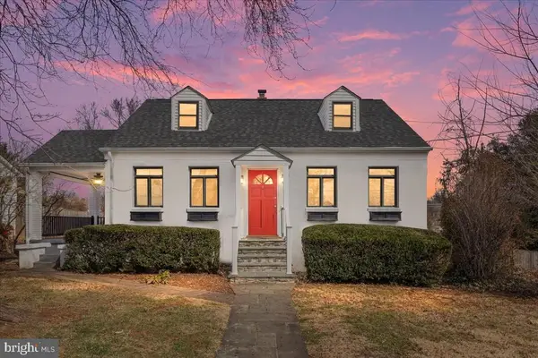 245 Jefferson St, Warrenton, VA 20186