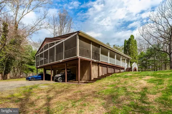4645 Morgans Bluff Dr, Marshall, VA 