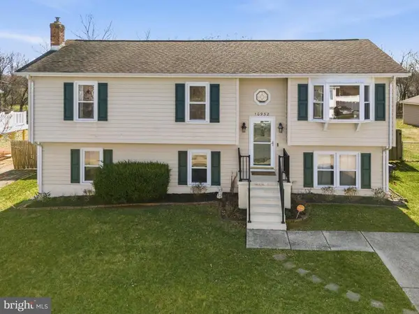 10932 Blake Ln, Bealeton, VA 