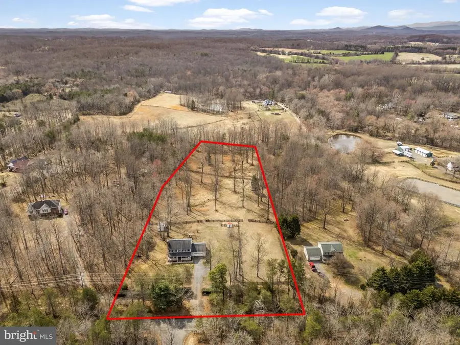 10507 Cliff Mills Rd, Marshall, VA  - #2