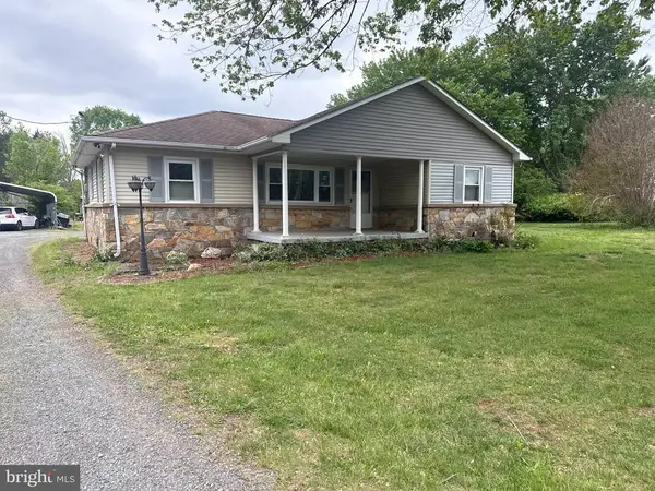 6281 Catlett Rd, Bealeton, VA 22712