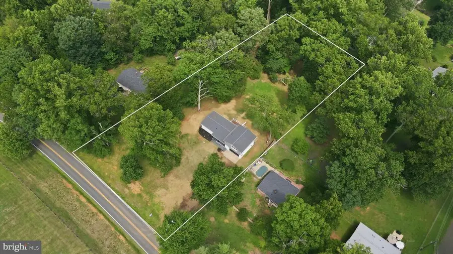 7163 Riley Rd, Warrenton, VA 20187 - #2